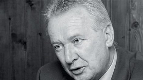 Ivo Hvalica: "Jaz nisem desničar. Sem desno usmerjen."