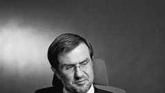Lojze Peterle: "Ne bi se rad pogajal o tem, od katere ure ali dneva je spočeto bitje že človek!"