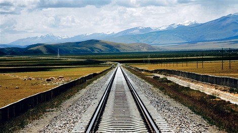 Zadnja postaja iz Pekinga do strehe sveta: Lhasa