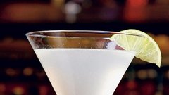 Glamur in recepti za najboljše koktajle: Viva Cuba Libre!