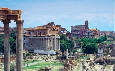 48 ur v Rimu: Pomlajeno večno mesto