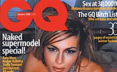 Januarja 2000 je Melanija pozirala gola za britansko izdajo revije GQ. Fotografije so posneli v Trumpovem zasebnem letalu.
