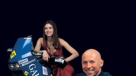 Vonj po bencinu