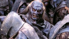LURTZ, vodja uruk-hajev, skoraj neuničljiva grdoba, s katero so se Frodo in njegovi že spopadli pri Amon Henu v prvem poglavju, in ki je zadal smrtni udarec Boromirju.