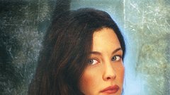 ARWEN (Liv Tyler), vilinka Večernica, Elrondova hči, izbranka Aragornovega srca, ki med nesmrtnostjo in ljubeznijo izbere slednjo.