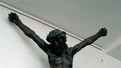 Forum: Kako visoko kotira babičino razpelo?