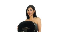 Tisti panker(t), ki je kot angel iz nekje vmes