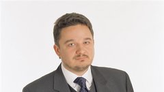 Ožigosanih dvajset