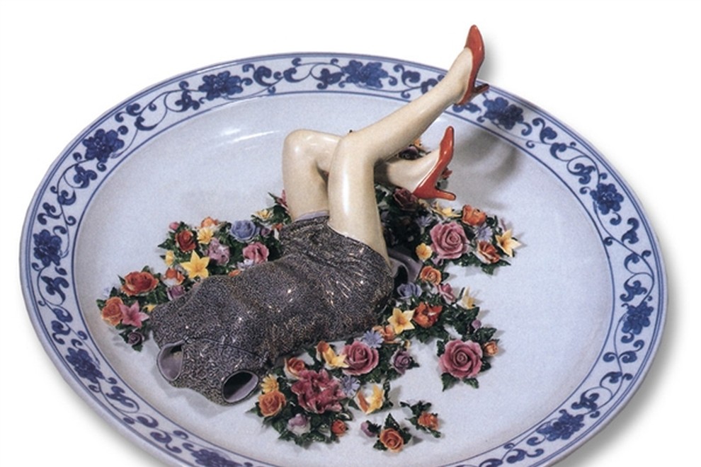 Dame iz porcelana