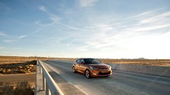 Hyundai Veloster, ki je povrhu še krvavo rumene barve