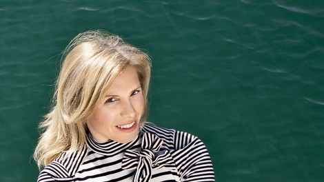Jakica Jesih: Blondinka na odprtem morju