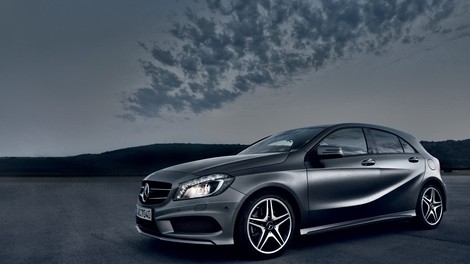 Predstavljamo: Mercedes-Benz A 250 AMG