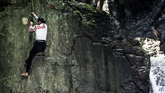 Reportaža o skakanju čez Kozjak