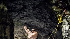 Reportaža o skakanju čez Kozjak