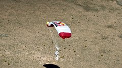 Red Bull Stratos: Srečkov super sončni skok