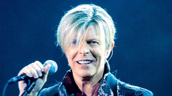Številni že navdušeno komentirajo Bowiejevo vrnitev na glasbeno sceno in hvalijo njegovo novo pesem. »Bowiejev novi singel me je spravil v jok. To so bile solze veselja,« je napisal njegov kolega Boy George.  (foto: Profimedia.si)