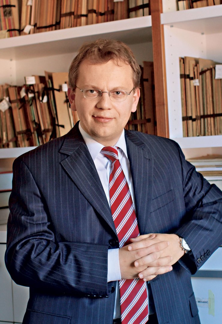 Dr. Andrej Rahten nam predstavi Habsburžane - Metropolitan.si