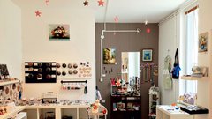 Luškarije Boutique & Art Shop - kotiček, kjer se prodajajo luštkane stvari