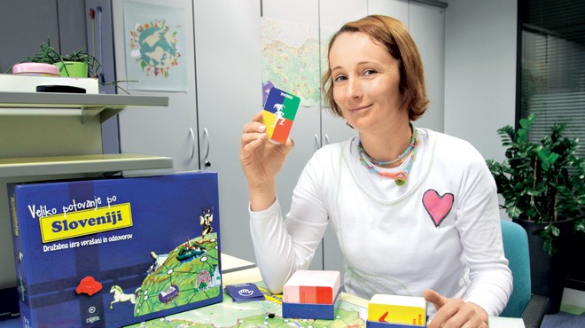 Maja Ogrizek o učenju skozi zabavo: Z družabno igro spoznajmo Slovenijo (foto: goran antley)