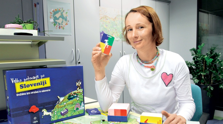 Maja Ogrizek o učenju skozi zabavo: Z družabno igro spoznajmo Slovenijo (foto: goran antley)