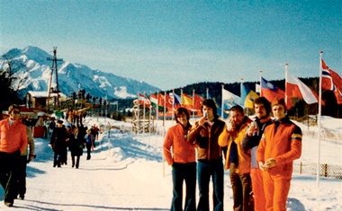 Slovenski olimpijci na OI v Sarajevu leta 1984. Foto: Edo Hafner/Gornjesavski muzej Jesenice