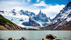 Megagalerija lepot Argentine: Krasni slapovi, slastni stejki in mogočni ledeniki
