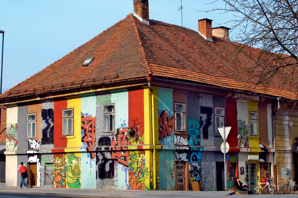 Jurij Lozić: 'Grafiti lahko degradiranim površinam dajo dodatno vrednost'