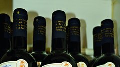 Ena od Plenkovićevih dobrot (Minister za zdravje opozarja: "Prekomerno pitje alkohola škoduje zdravju.")