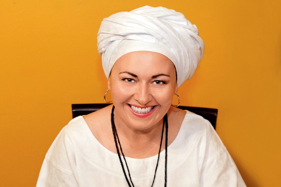 Intervju z Jasmino Audič, ki se ukvarja z energijami narave - Orišami (foto: Tina Ramujkić)