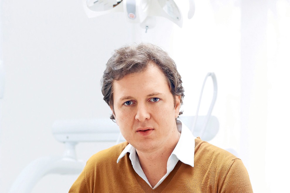 Intervju z zobozdravnikom Ivanom Kustecem: "Zobje so odraz higiene posameznika"