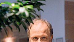 "Iščem ljudi, ki so drugi in drugačni, da so moja dopolnitev, da so izziv za moje nenehno preraščanje."