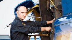 Policijska eskadrilja - fantje in dekleta, ki delajo v Letalski enoti policije