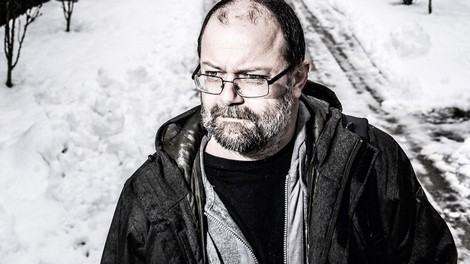 Andrej E. Skubic: Ko pišem, si preprosto želim napisati čim boljše besedilo, takšno, ki me bo prepričalo