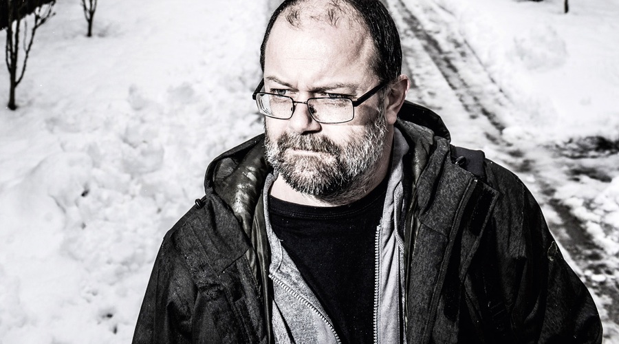 Andrej E. Skubic: Ko pišem, si preprosto želim napisati čim boljše besedilo, takšno, ki me bo prepričalo (foto: Bor Dobrin)