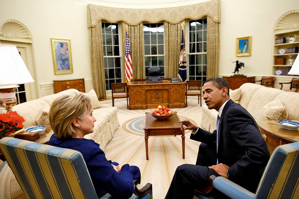 Tajna služba prestregla pisemski bombi za Obamo in Clintonovo (foto: Profimedia)