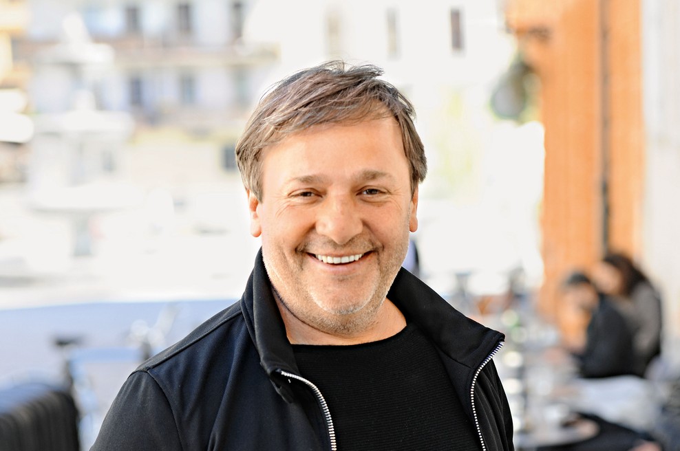Bojan Emeršič: "Že 25 let sem v tem, pa sem vsakič, ko začnem novo predstavo, na nuli" (foto: Primož Predalič)