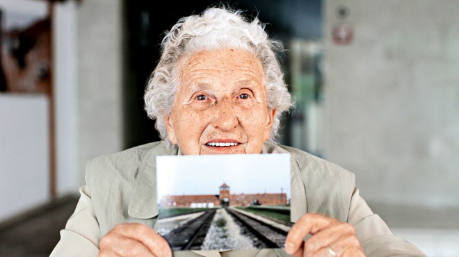 Sonja Vraščaj: "Auschwitz je dejansko bil tovarna smrti" (foto: Goran Antley)