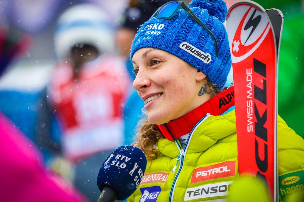 Ilka Štuhec zaradi poškodbe ogrozila celotno olimpijsko sezono (foto: profimedia)