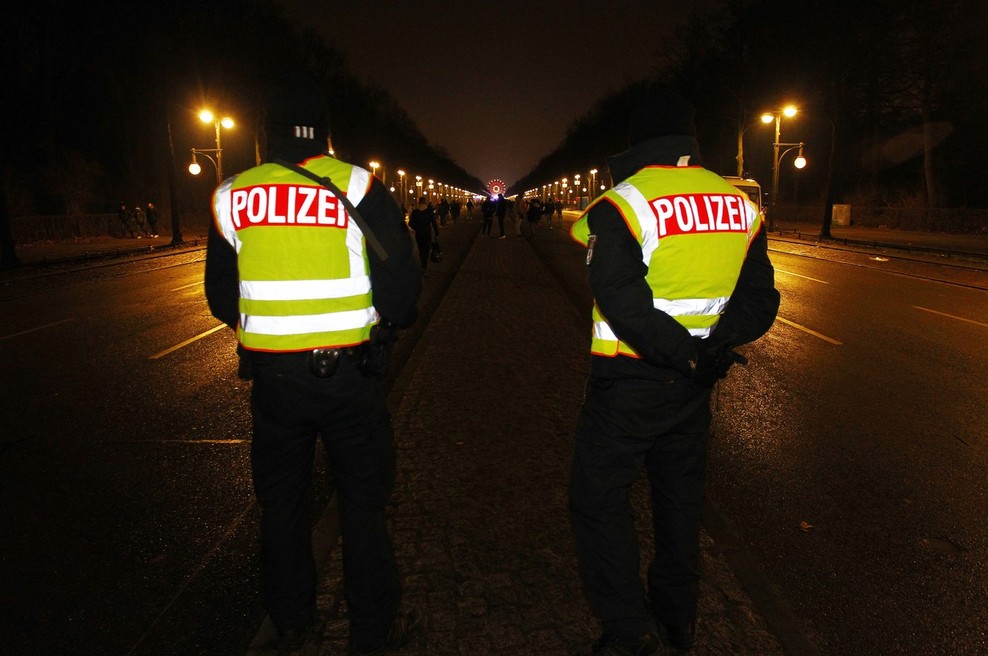 Policija v Kölnu preprečila ponovitev spolnih napadov na ženske pred enimi letom (foto: profimedia)