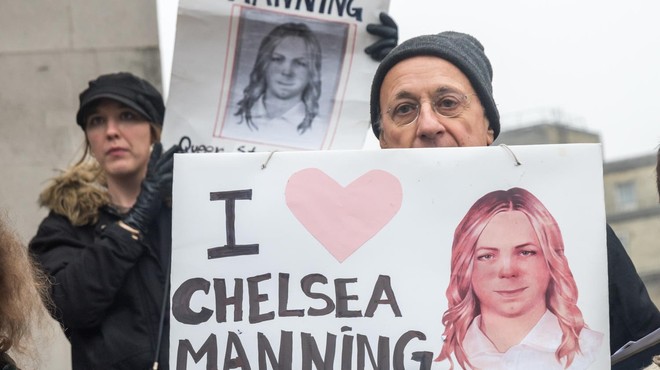 Chelsea Manning so po dveh mesecih izpustili iz zapora (foto: profimedia)