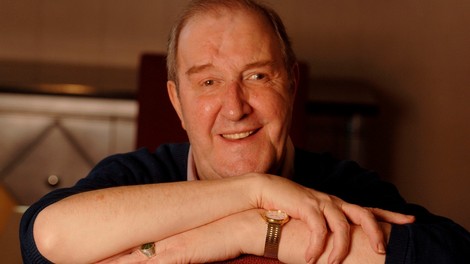 Umrl igralec Gorden Kaye, znan kot Rene v seriji Alo alo!