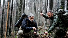 Sebastian Cavazza v divjini z Branetom T. Červekom