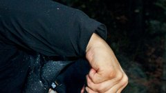 Sebastian Cavazza v divjini z Branetom T. Červekom
