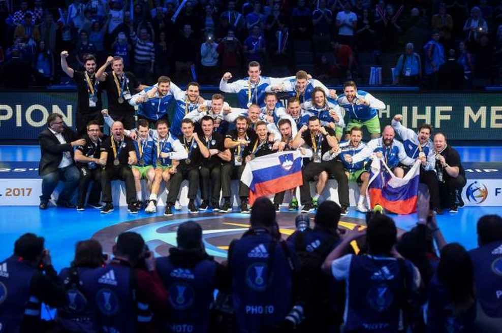 Sprejem za bronaste rokometne junake v ponedeljek v Ljubljani (foto: Nebojša Tejić/STA)