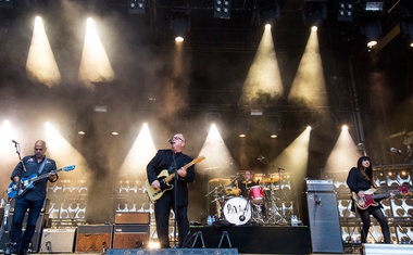 Križanke bo poleti že tretjič zasedla skupina Pixies