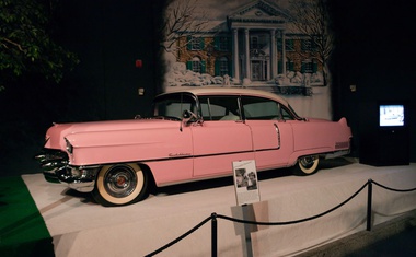 Na Presleyjevem posestvu Graceland odprli muzejsko-zabaviščni kompleks