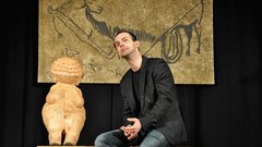 O predstavi Jamski človek: 15 let, 700 predstav