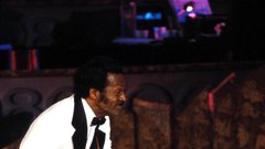 Umrl je legendarni kitarist Chuck Berry
