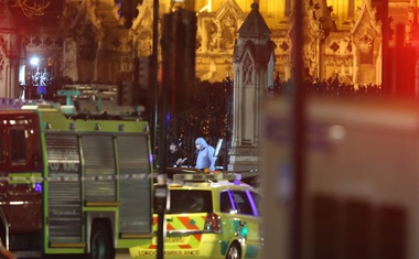 Po napadu v Londonu: število žrtev narašča, iz sveta izrazi sožalja!