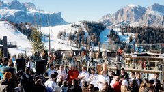 Festival etične kuhinje Care's v Alta Badii